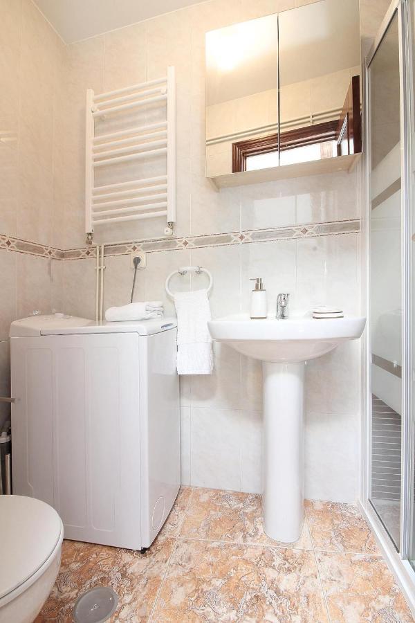 Apartamento Charming Gran Vía IV Madrid Exterior foto